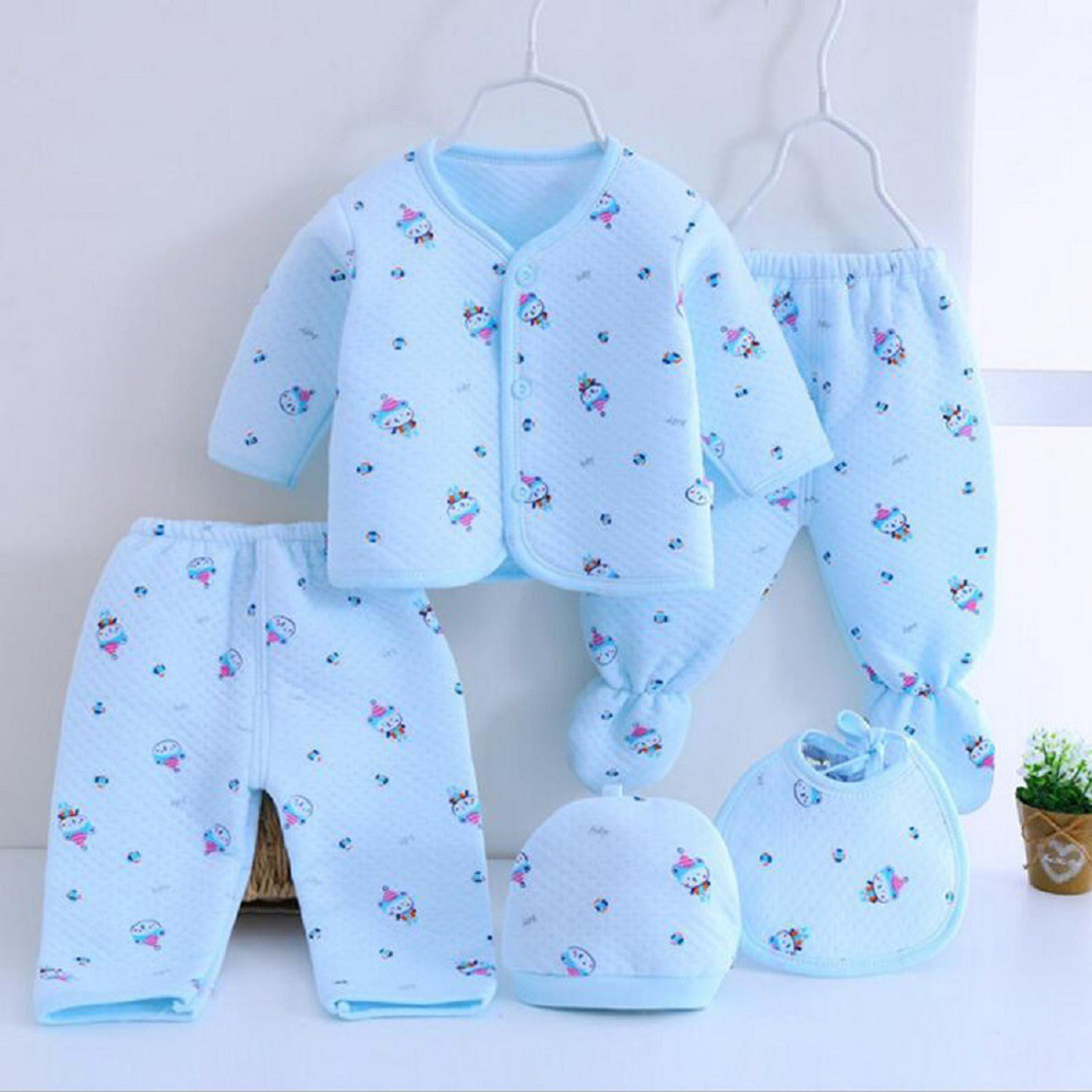 Image of Alya New Born Baby Winter Wear Baby Clothes 5Pieces Sets Cartoon Printed Keeps warm Cotton Baby Boys Girls Unisex Baby Fleece / Baby Suit Falalen Infant Clothes First Gift For New Borns / Toddlers /Infants