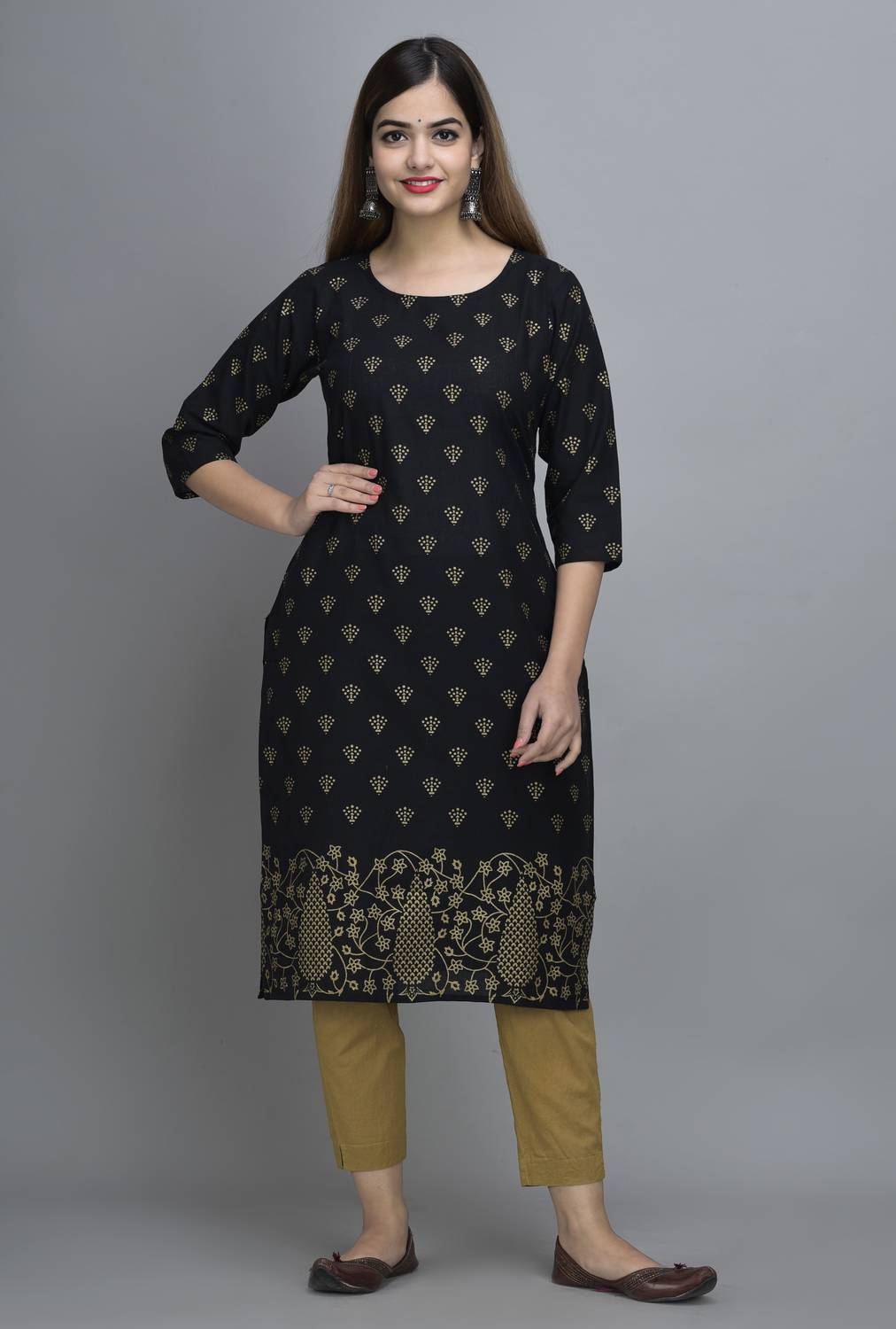 Surhi Women Printed Pure Cotton Straight Kurta (Black)