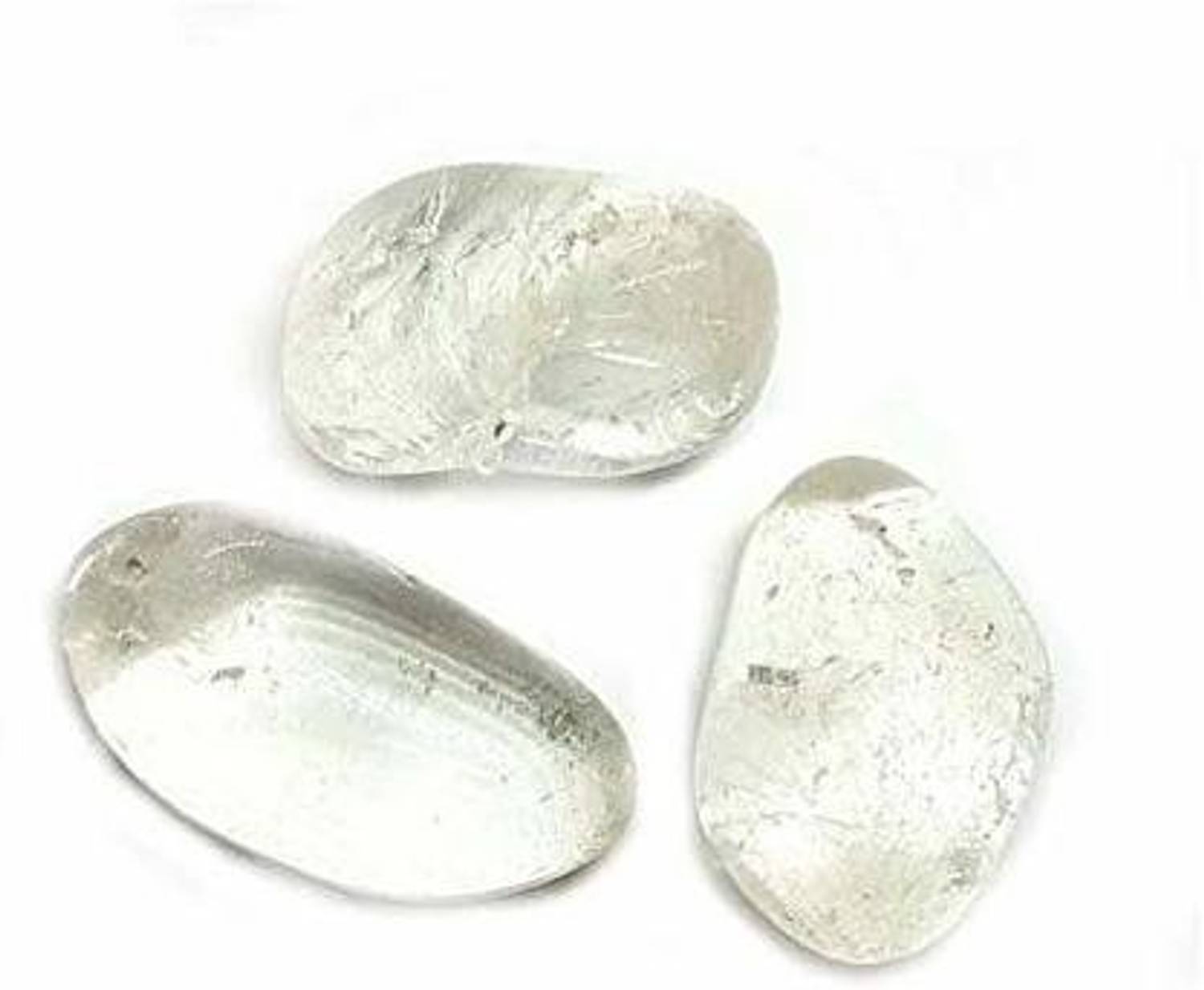 AIR9999 Natural Clear Quartz Set of 3 Crystal Tumbled Stones for Reiki Healing and Grid Decorative Showpiece  -  2 cm