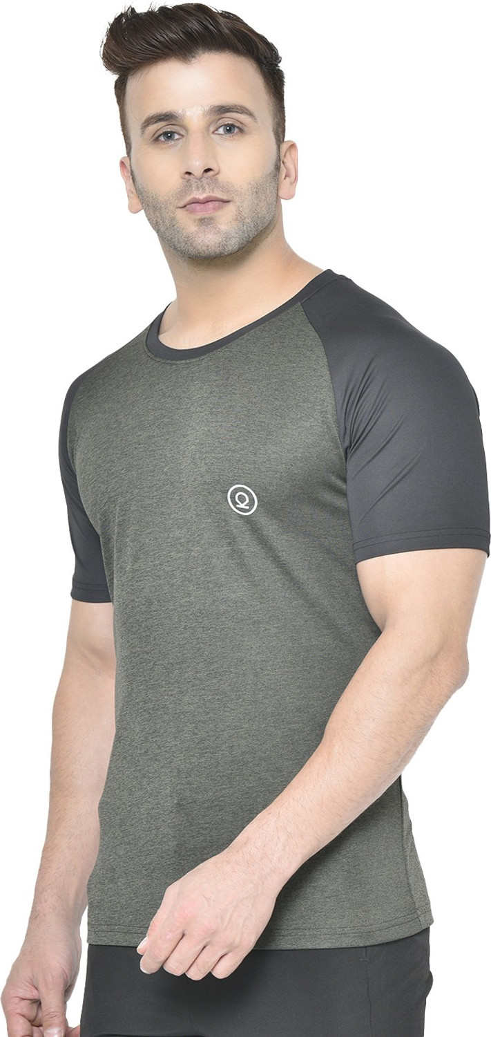 Image of CHKOKKO Colorblock Men Round Neck Green, Black T-Shirt