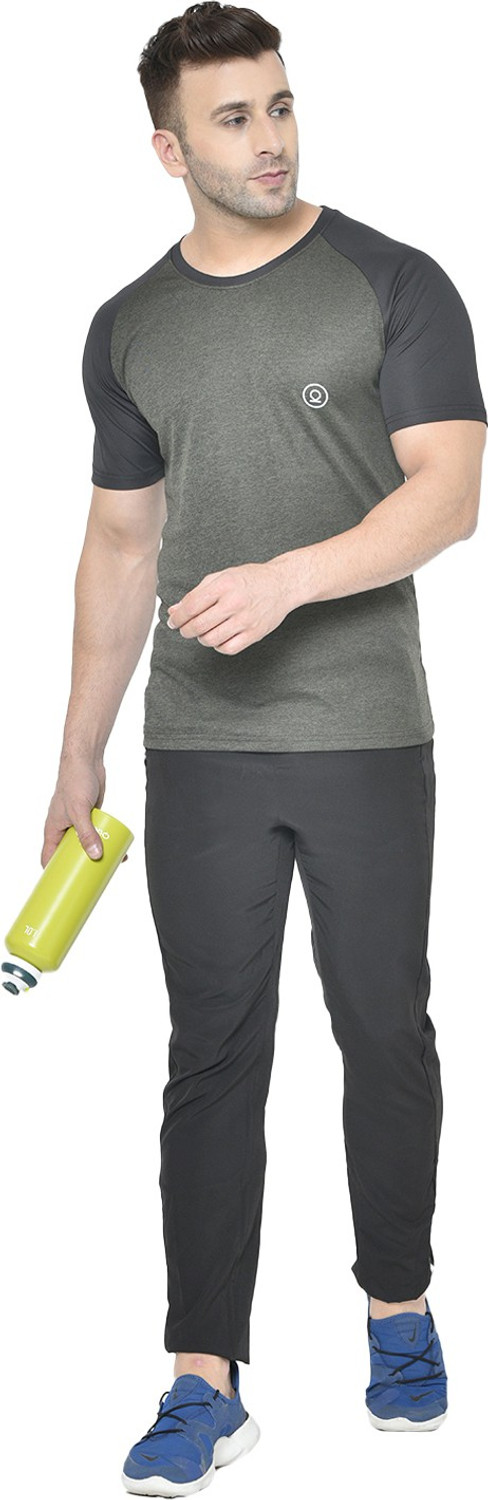 Image of CHKOKKO Colorblock Men Round Neck Green, Black T-Shirt