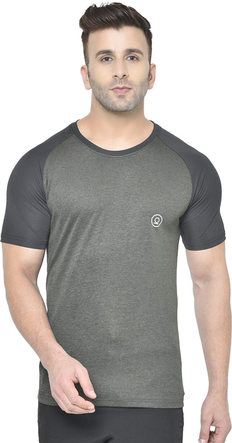 Image of CHKOKKO Colorblock Men Round Neck Green, Black T-Shirt