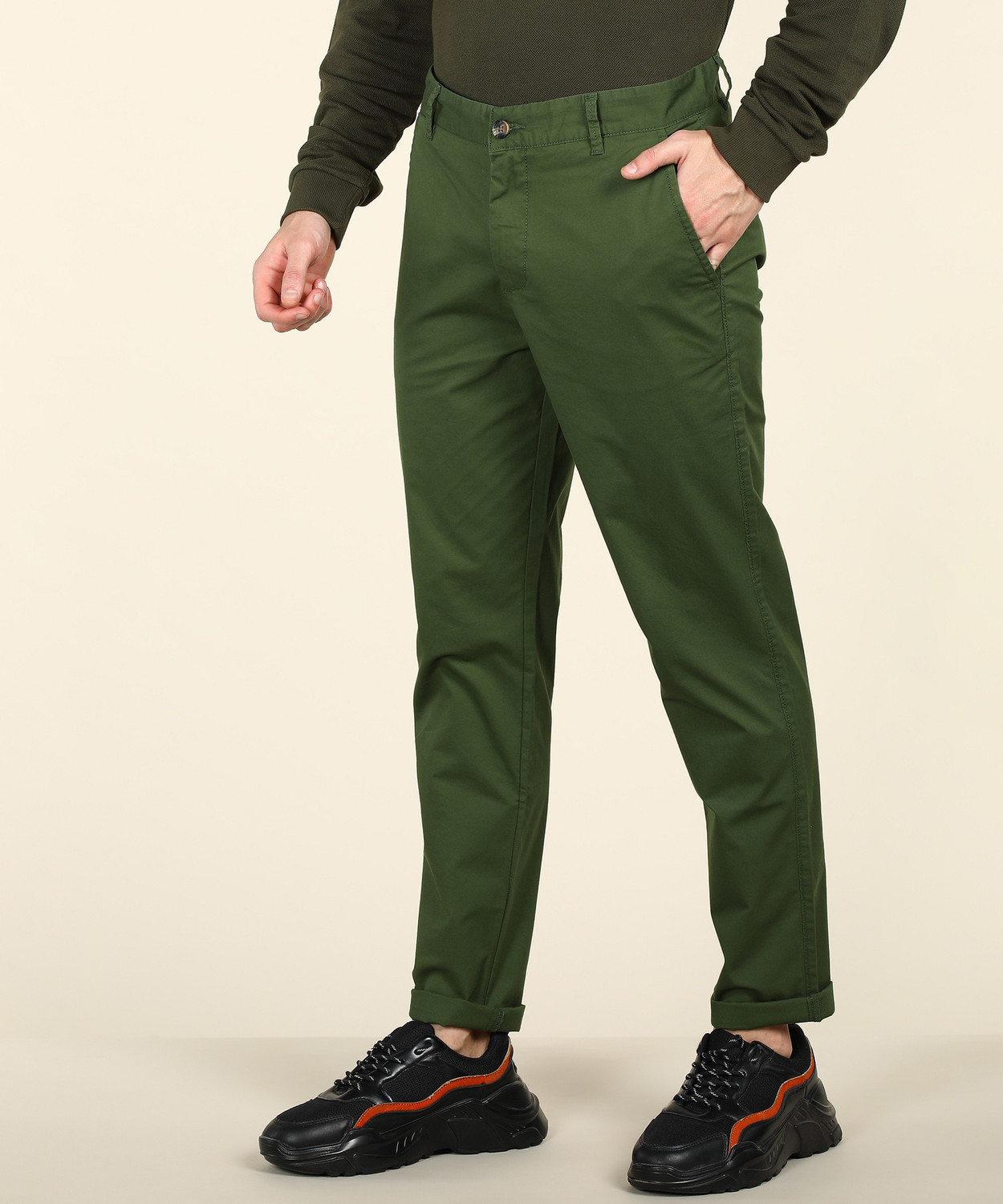 Image of United Colors of Benetton Slim Fit Men Green Trousers