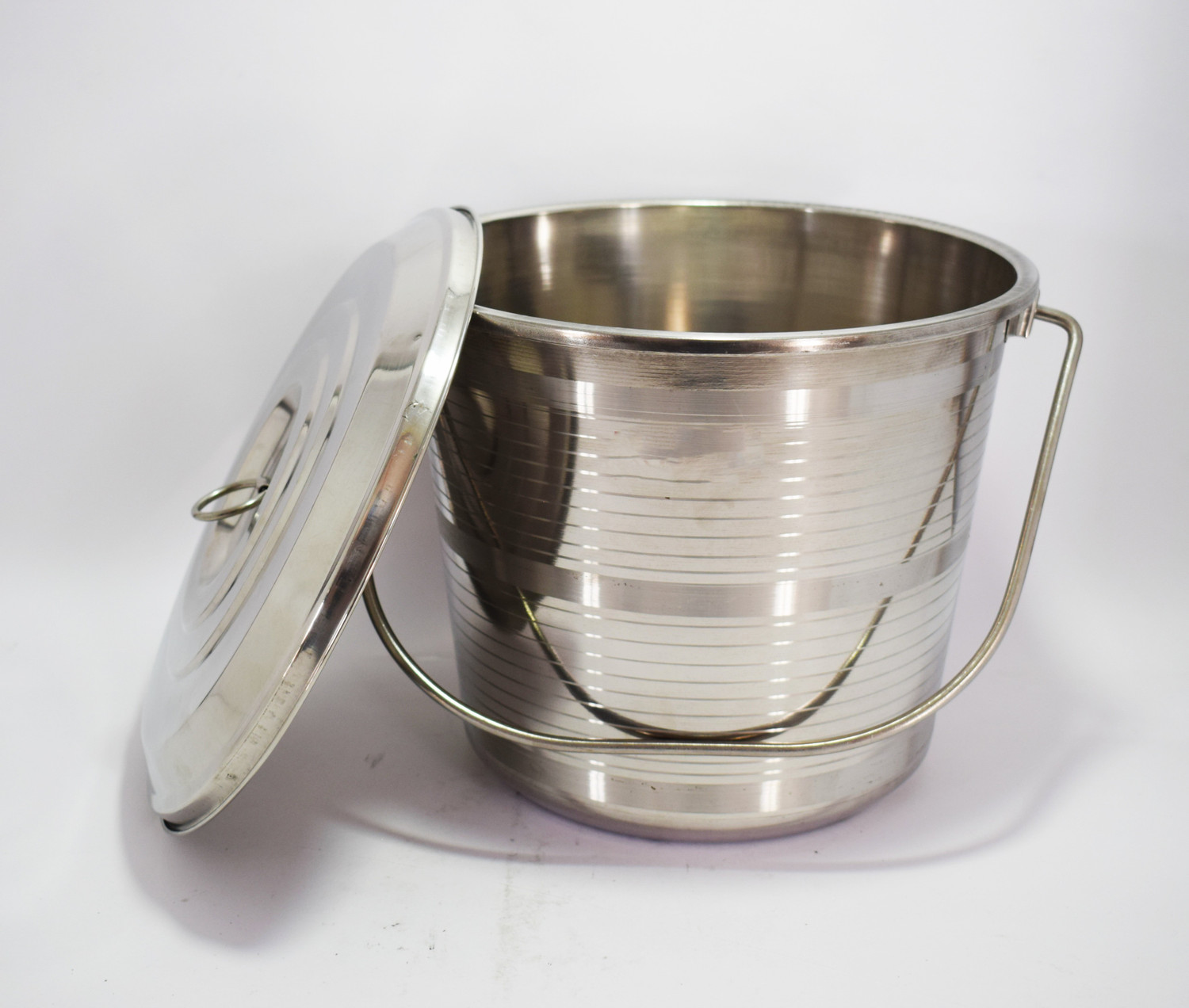 Image of Namo International 15 L Steel Bucket