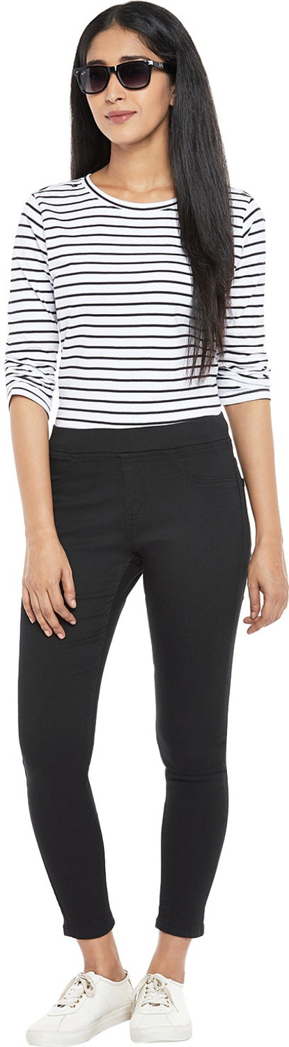 Image of PEOPLE Regular Women Black Jeans