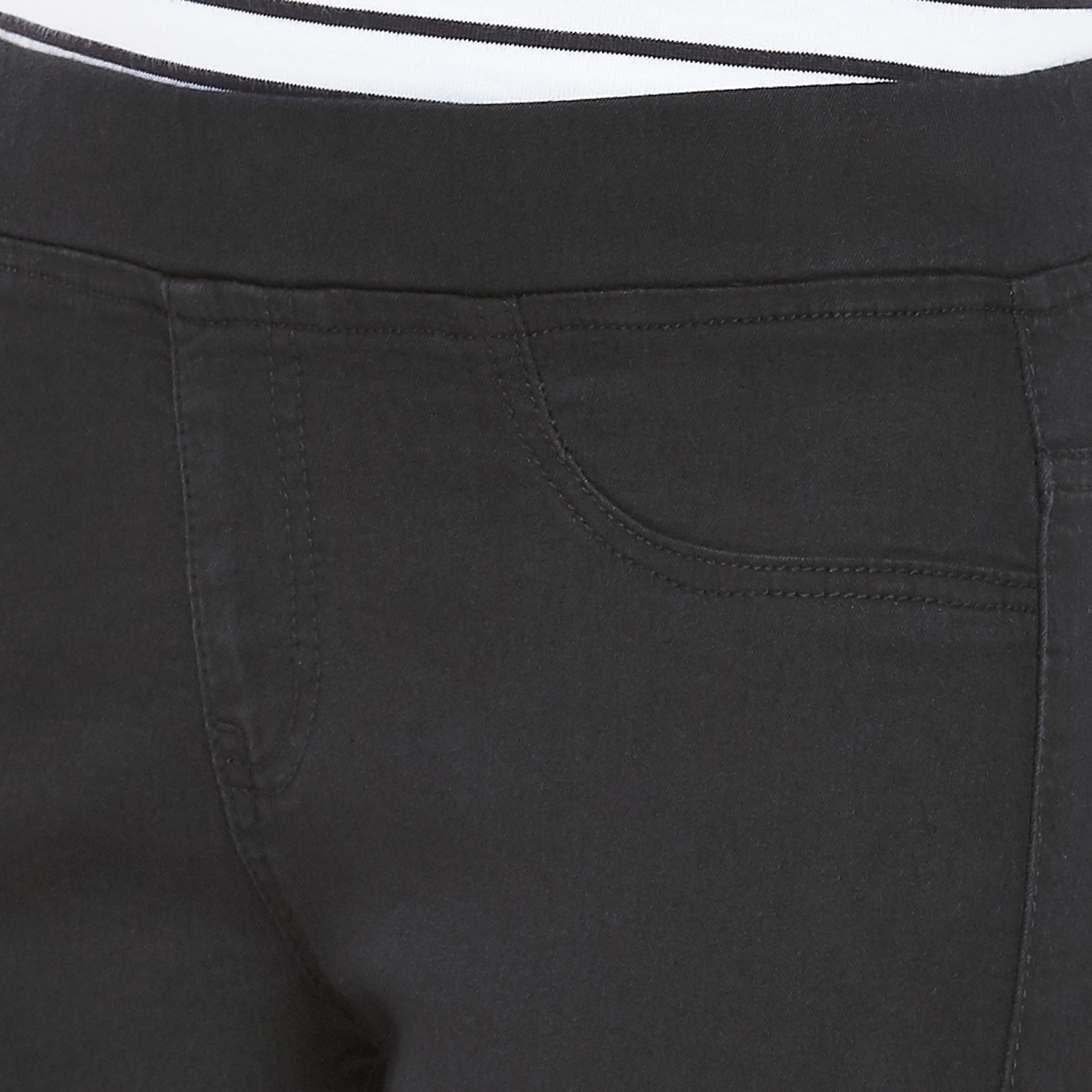 Image of PEOPLE Regular Women Black Jeans