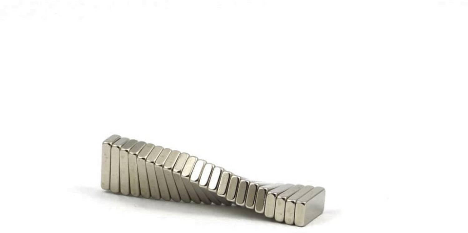 ART IFACT 25 Pieces of 10mm x 5mm x 2mm Neodymium Magnets - N52 Rectangular Magnets - Rare Earth NdfeB Magnets - For DIY, School Project or Commercial Usage Fridge Magnet, Multipurpose Office Magnets, Magnetic Paper Holder Pack of 25