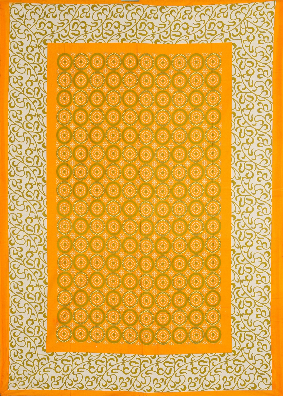 Image of TANIKA - Belives in best quality Cotton Single Flat 152 TC Printed 2 Bedsheets with 4 Pillow Covers