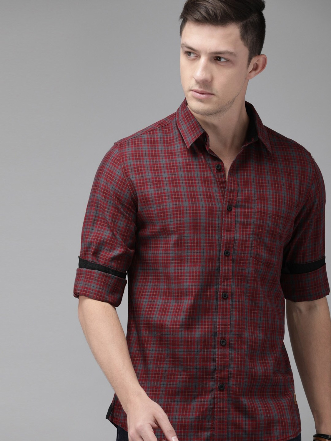 Image of Roadster Men Checkered Casual Maroon Shirt