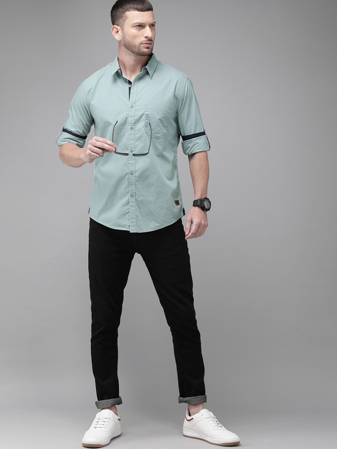 Image of Roadster Men Solid Casual Green Shirt