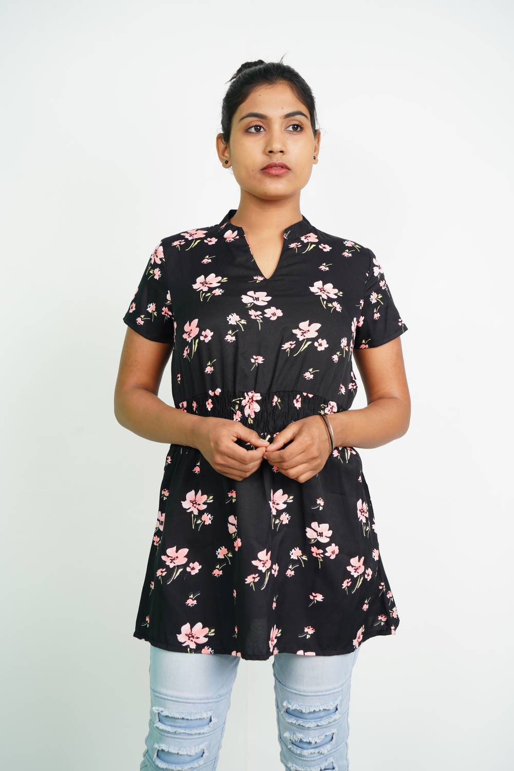 Black Pigeon Casual Short Sleeve Printed, Floral Print Women Black Top