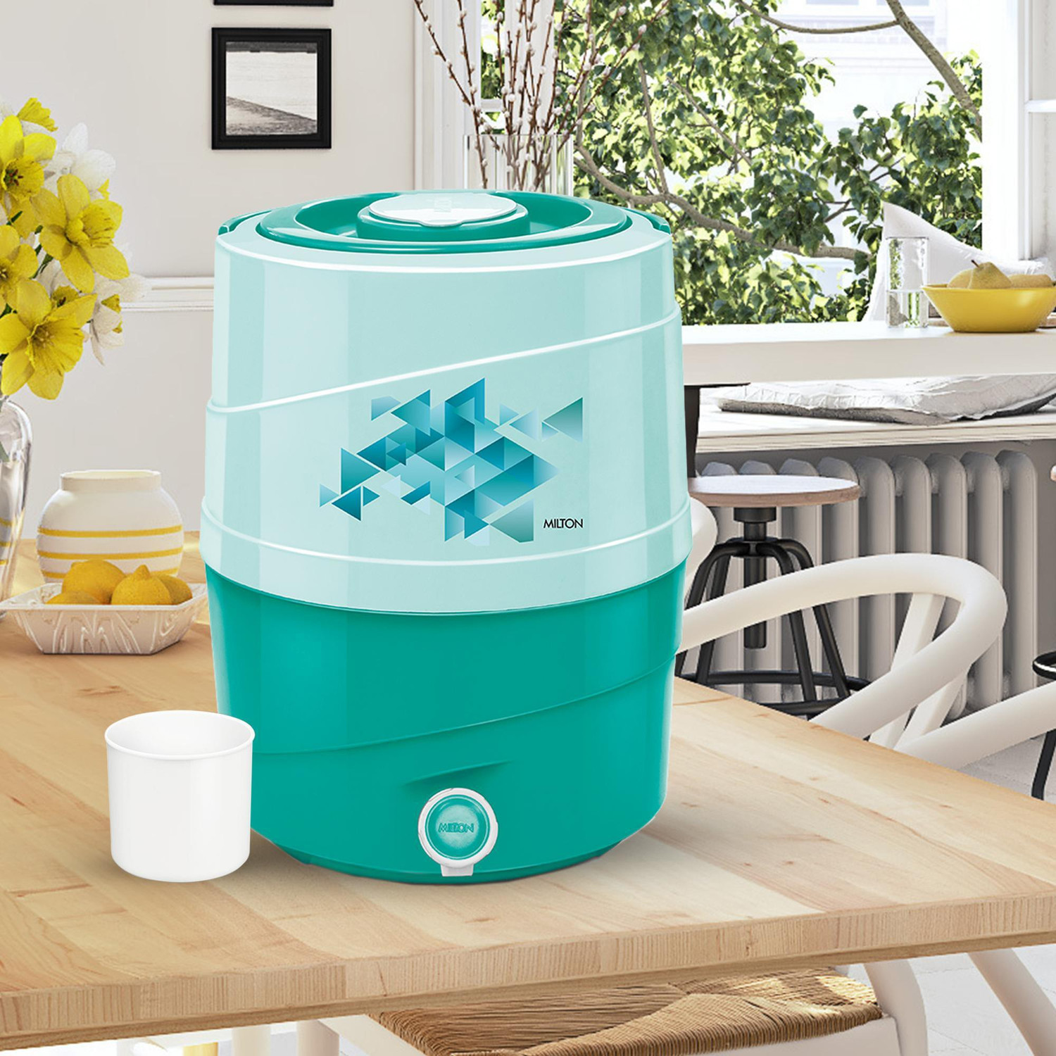 Image of MILTON 11 L Plastic Kettle Jug