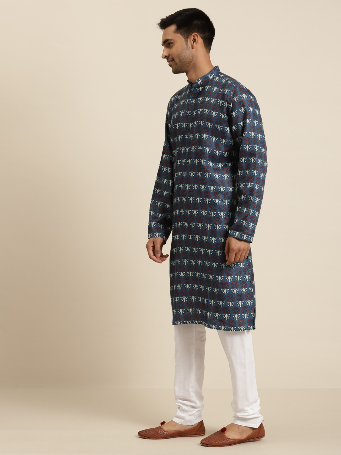 Image of SOJANYA Men Kurta Churidar Set