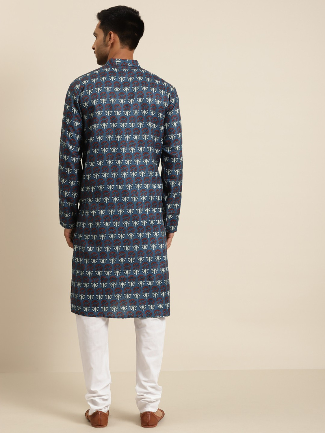 Image of SOJANYA Men Kurta Churidar Set