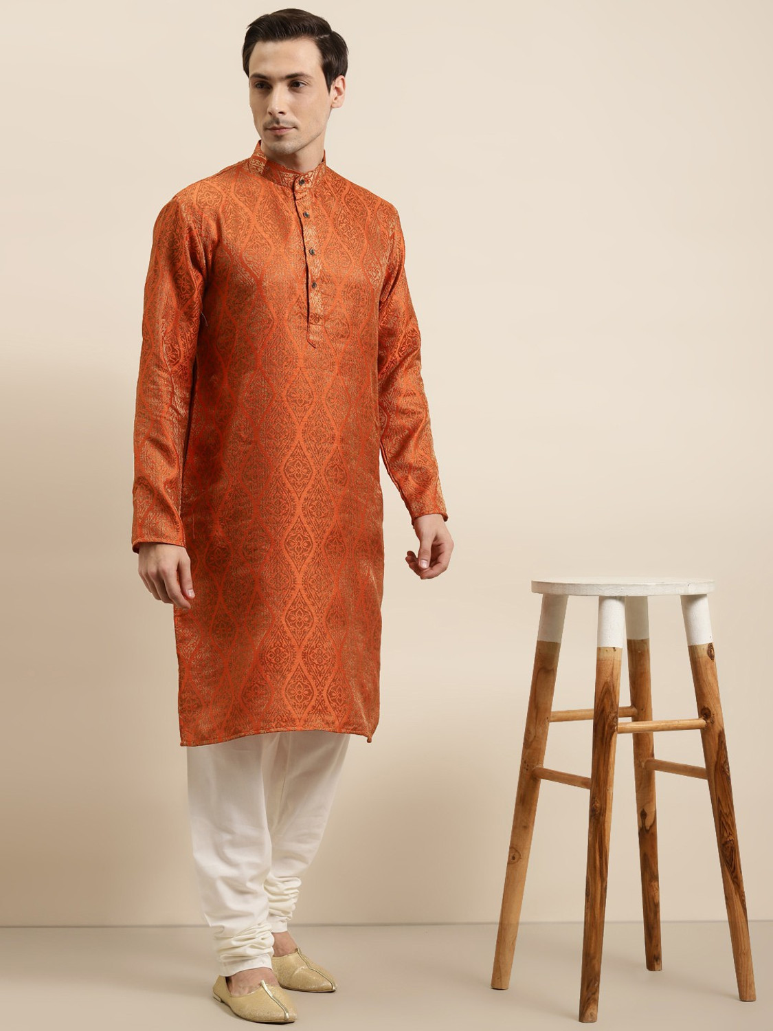 Image of SOJANYA Men Woven Design Straight Kurta
