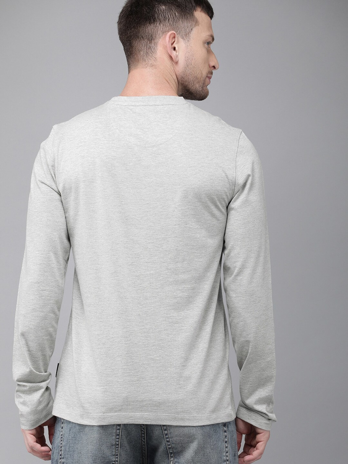 Image of Roadster Solid Men Round Neck Grey T-Shirt