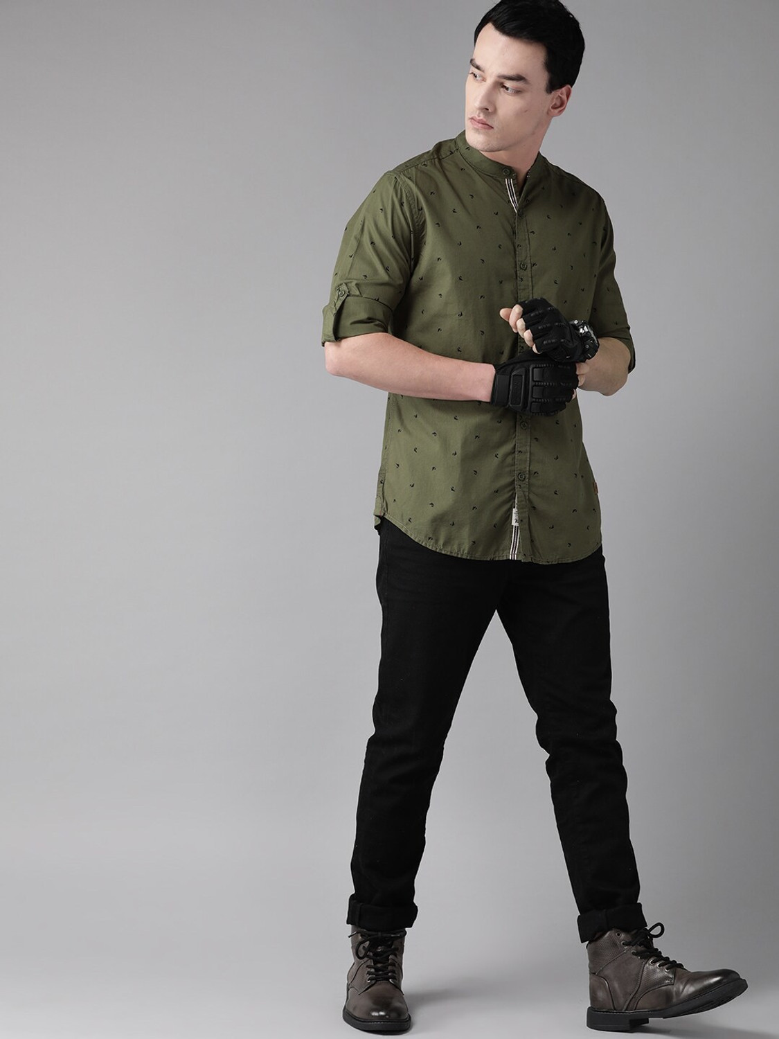 Image of Roadster Men Printed Casual Dark Green Shirt
