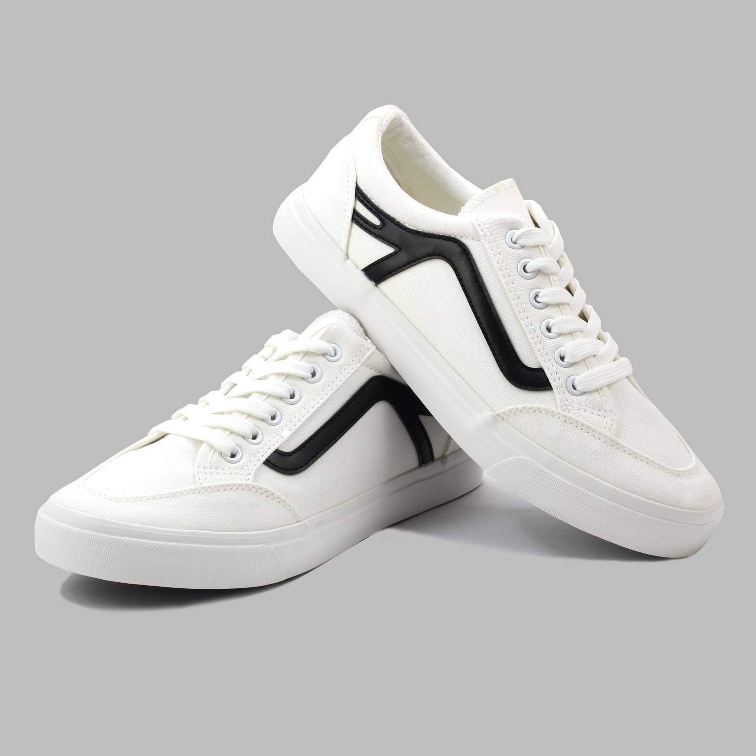 Cipramo Street Smart Old Skool Canvas Shoes For Men White - Image 1