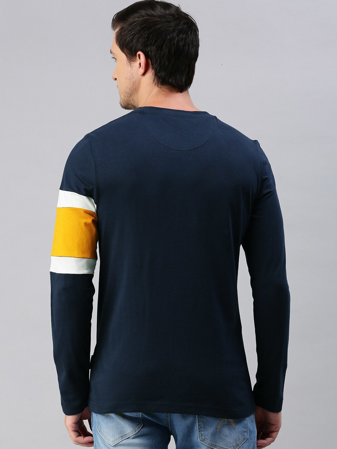 Image of Roadster Colorblock Men Round Neck Dark Blue T-Shirt