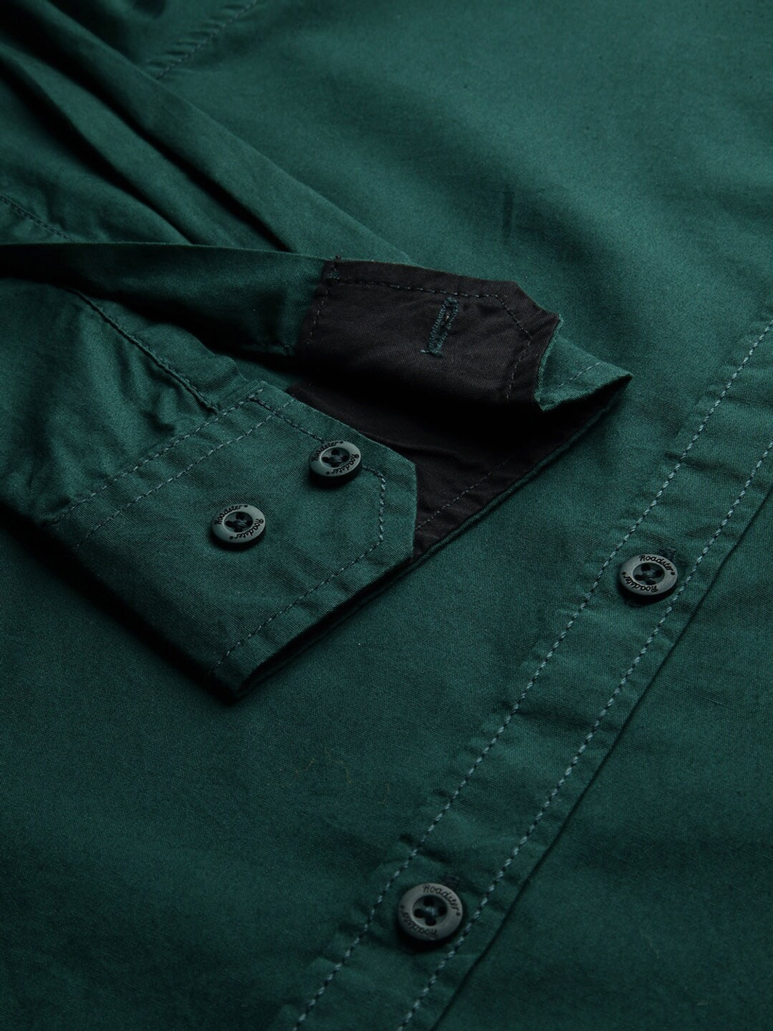 Image of Roadster Men Solid Casual Green Shirt