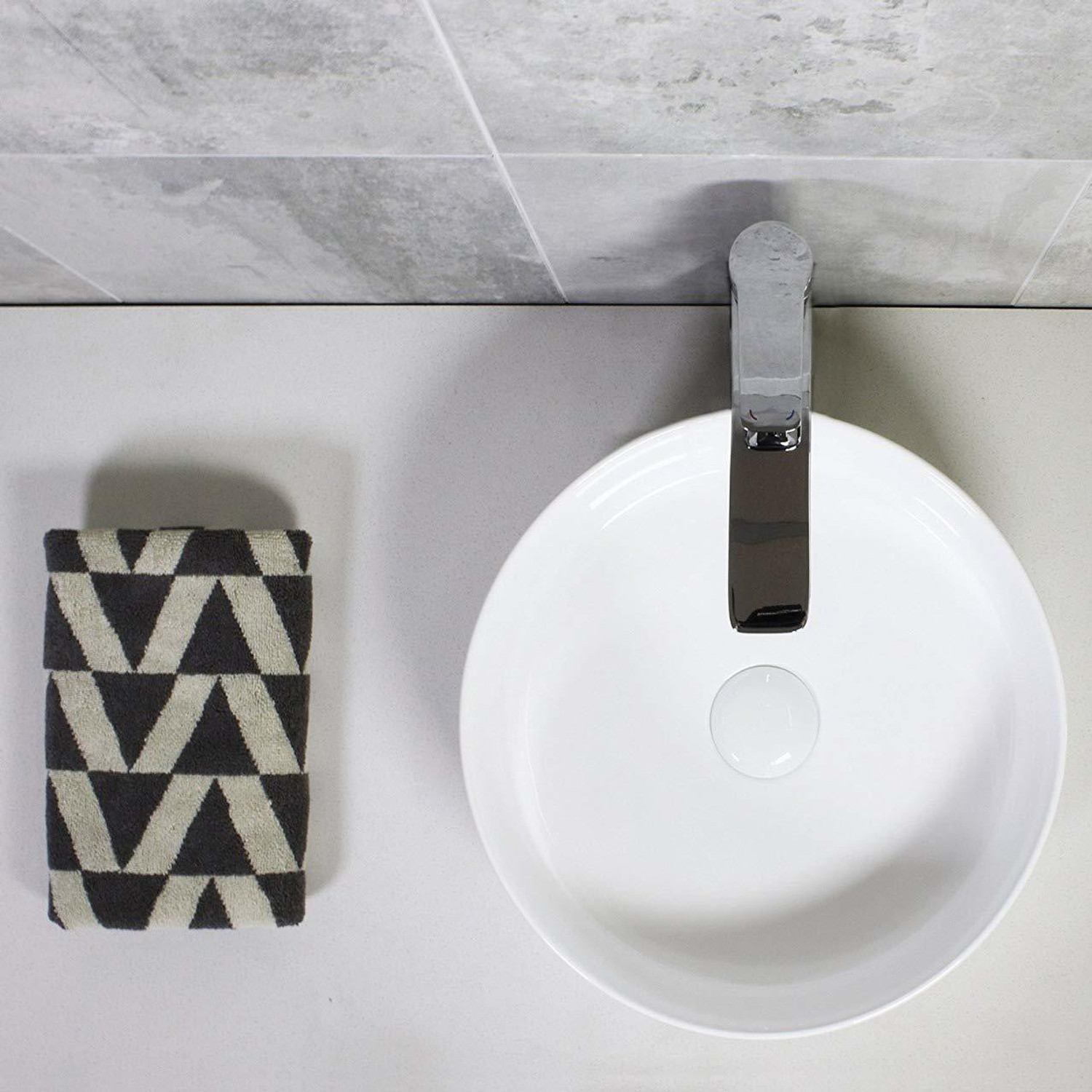 Image of Kyari Basin Brass Pop-Up Strainer (4.5 cm Set of 1)