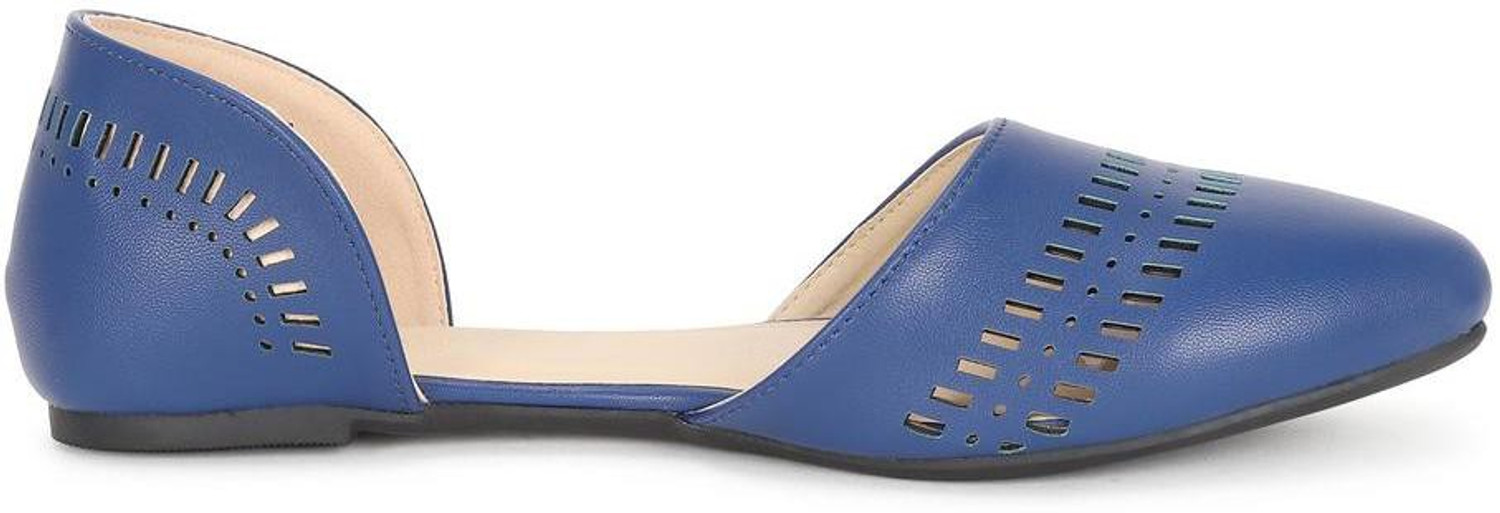 Image of VAN HEUSEN Women Bellies