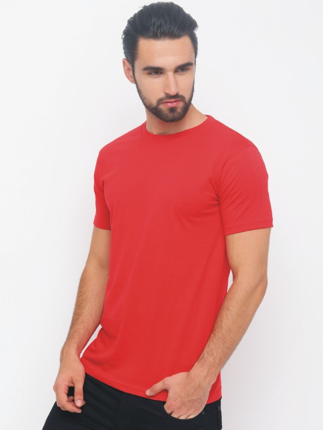 Image of Silver Swan Solid Men Round Neck Red T-Shirt