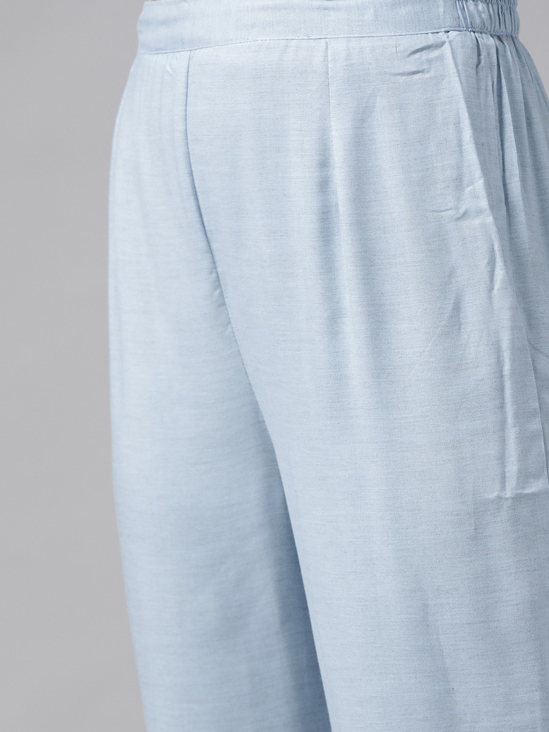 Image of Ishin Women Kurta Pant Set