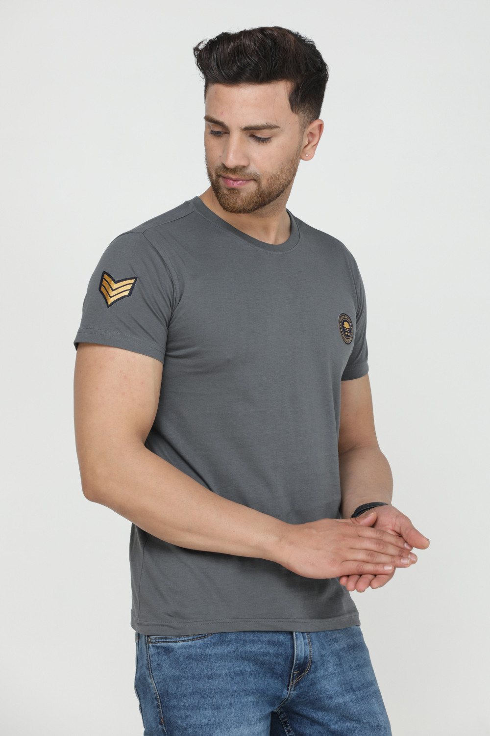 Image of Wrath Solid Men Round Neck Grey T-Shirt