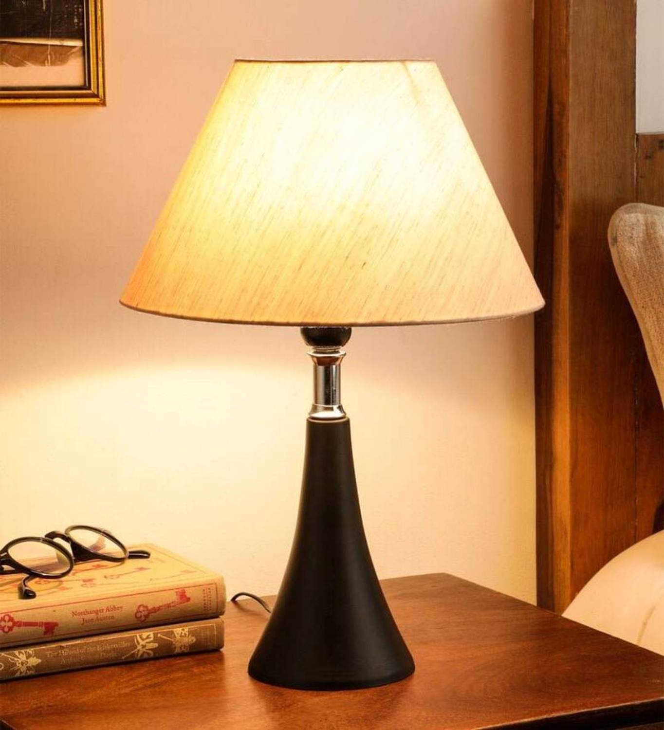 foziq Graceful Designer Table Lamp (41 cm, Beige, Black)