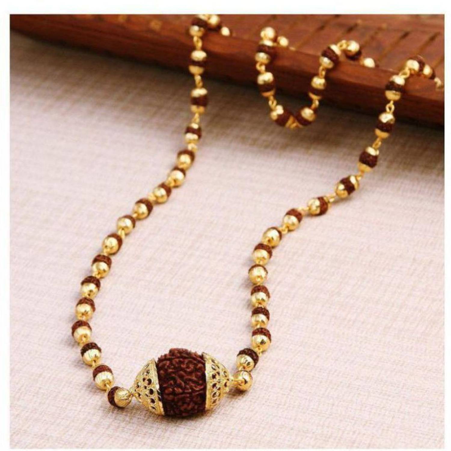 Amriteous Loard Shakti Kavach 5 Mukhi Rudraksha Cap Mala With Shiv Big Rudraksha Wood Chain Alloy, Wood Locket (8MM 36Beads) Wood Necklace