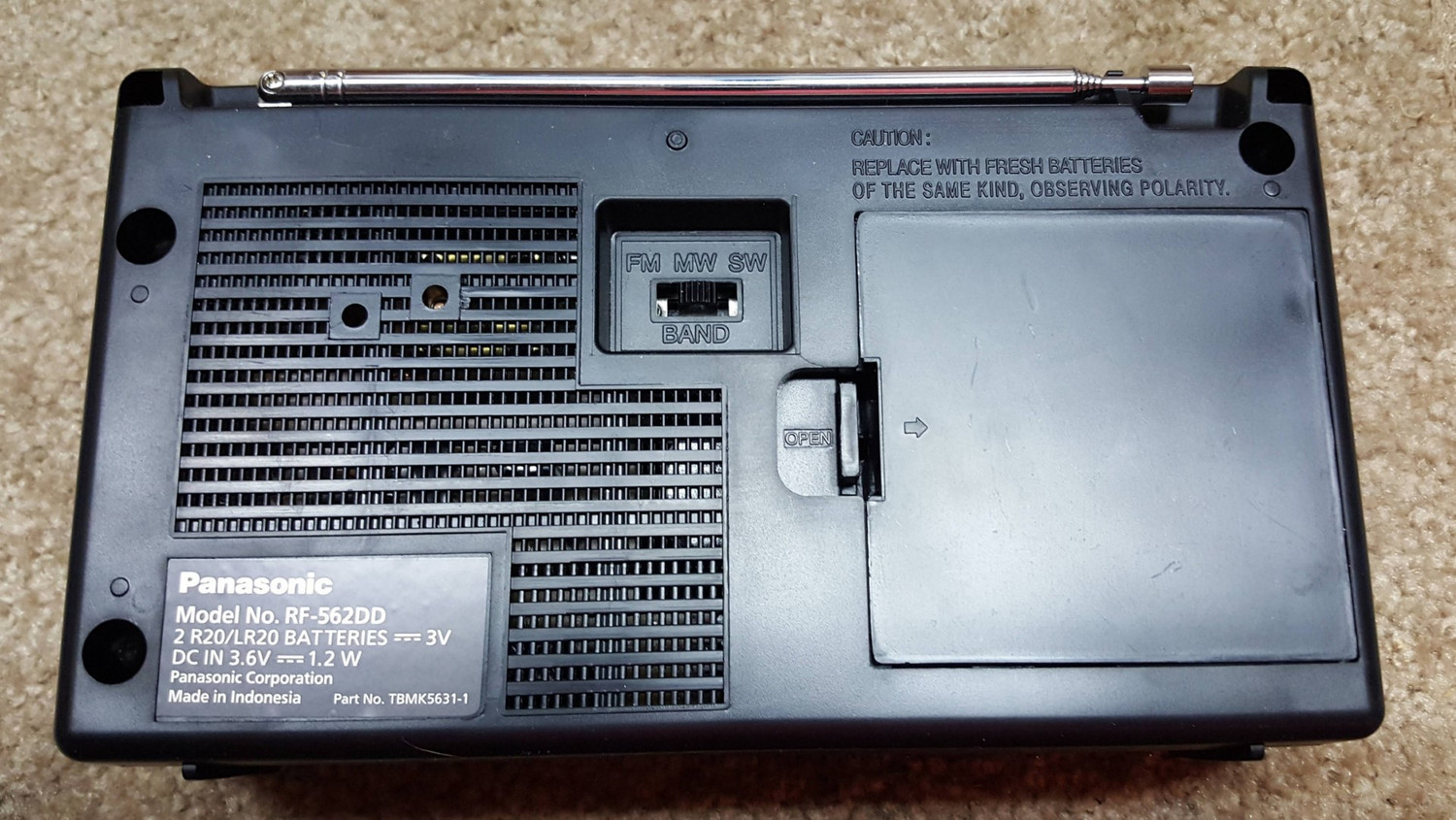 Image of Panasonic RF-562DD FM Radio