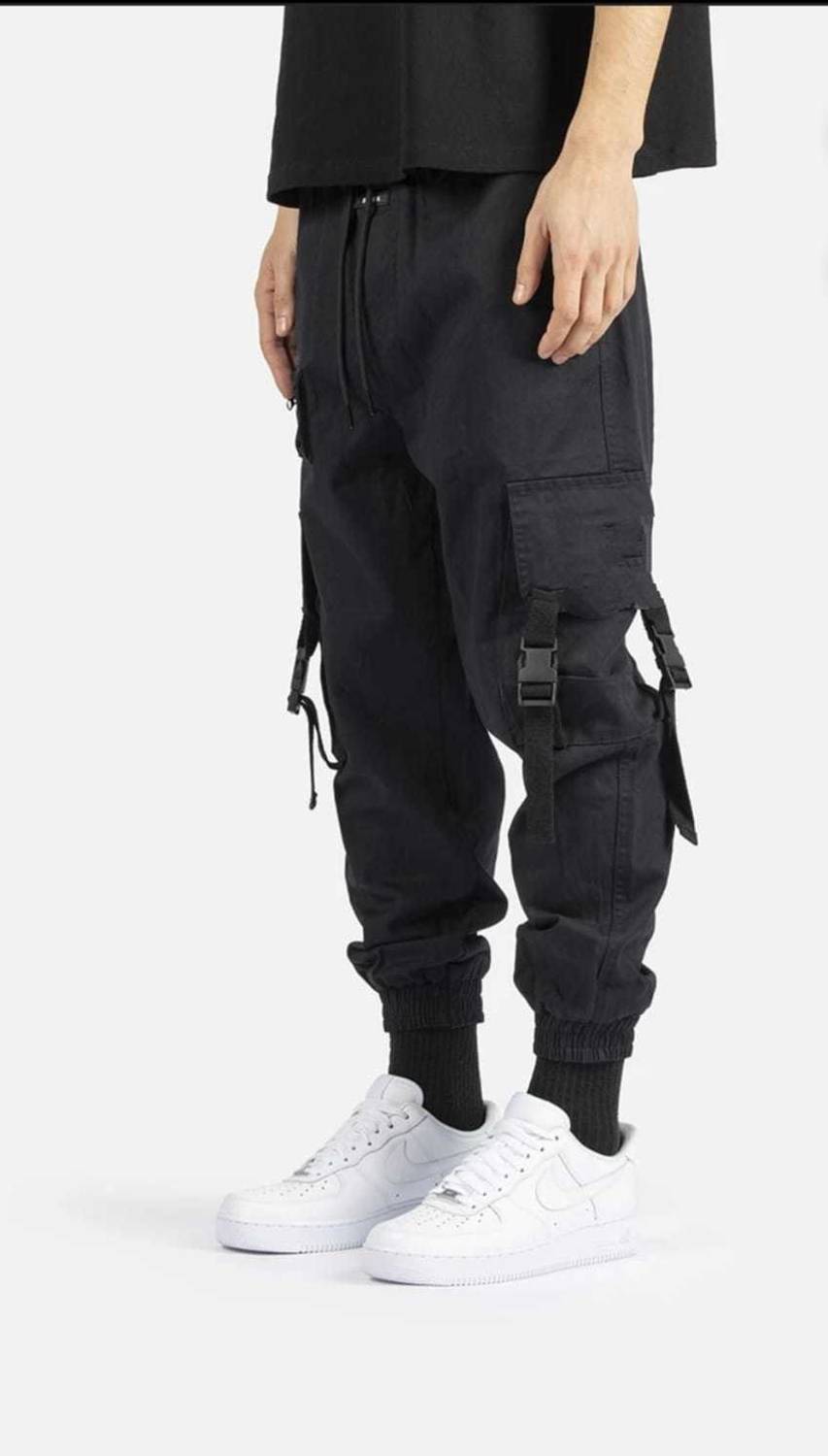 RAAVI Men Cargos