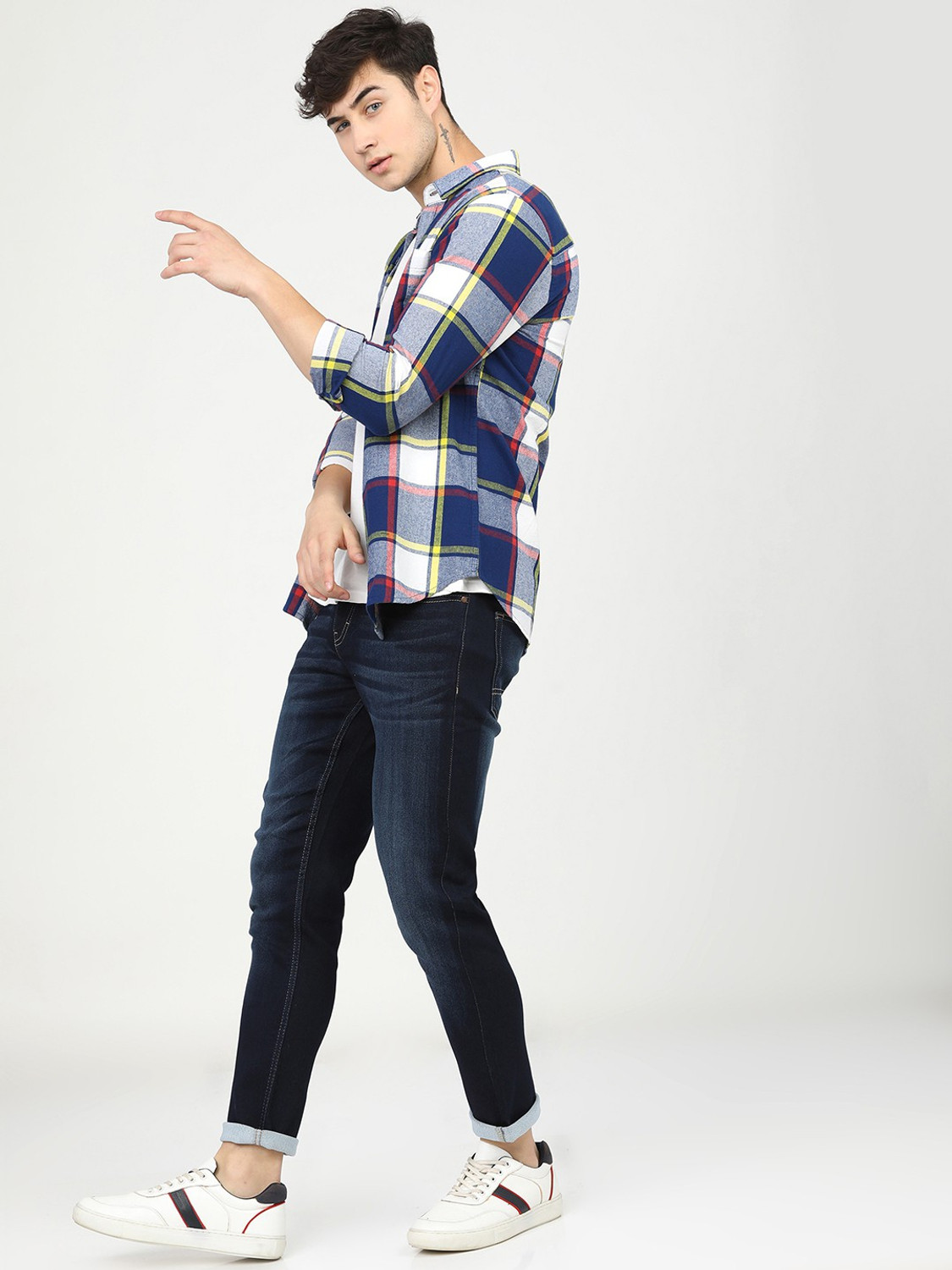 Image of HIGHLANDER Tapered Fit Men Dark Blue Jeans