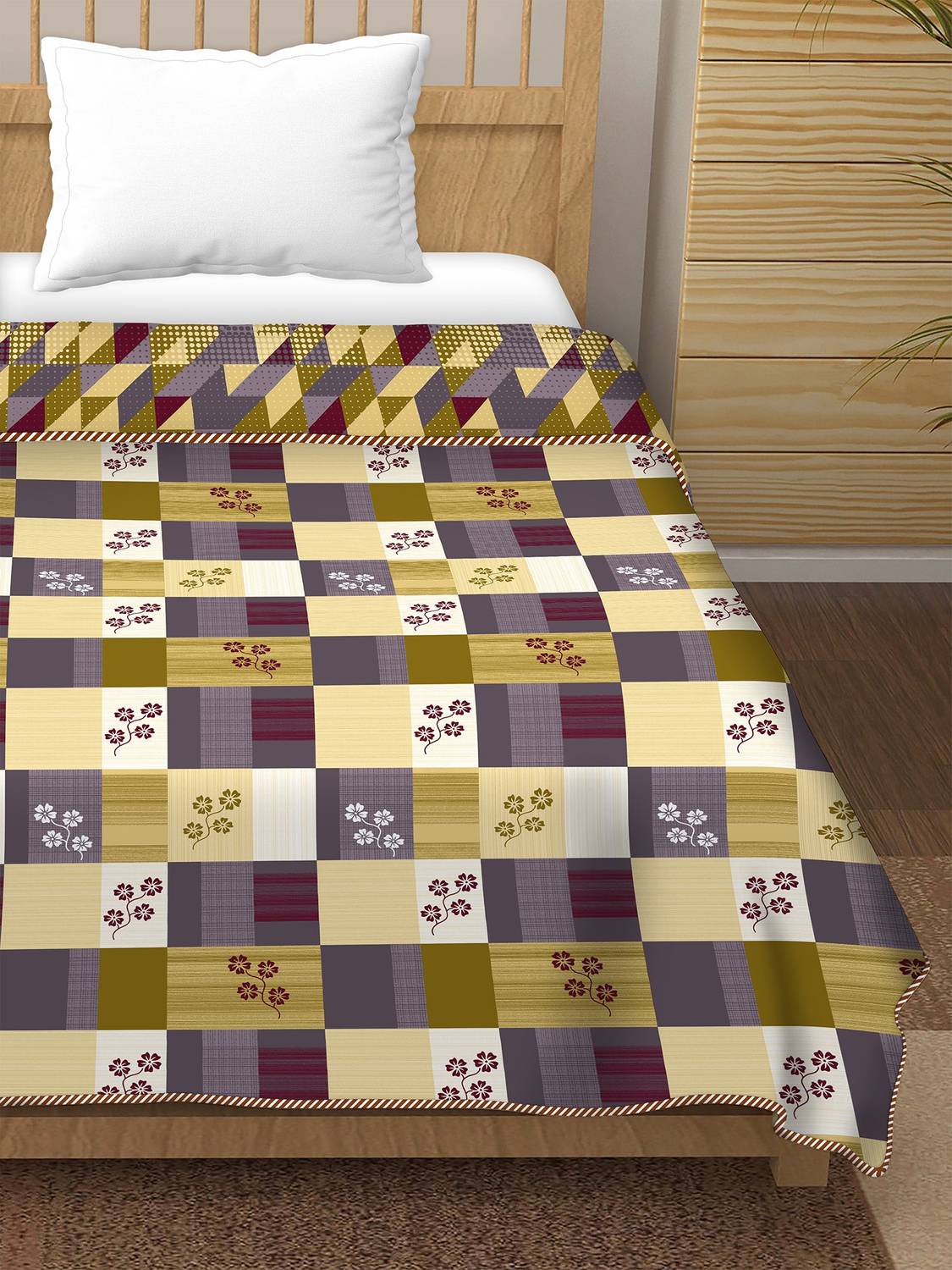 BELLA CASA Geometric Single Dohar for AC Room