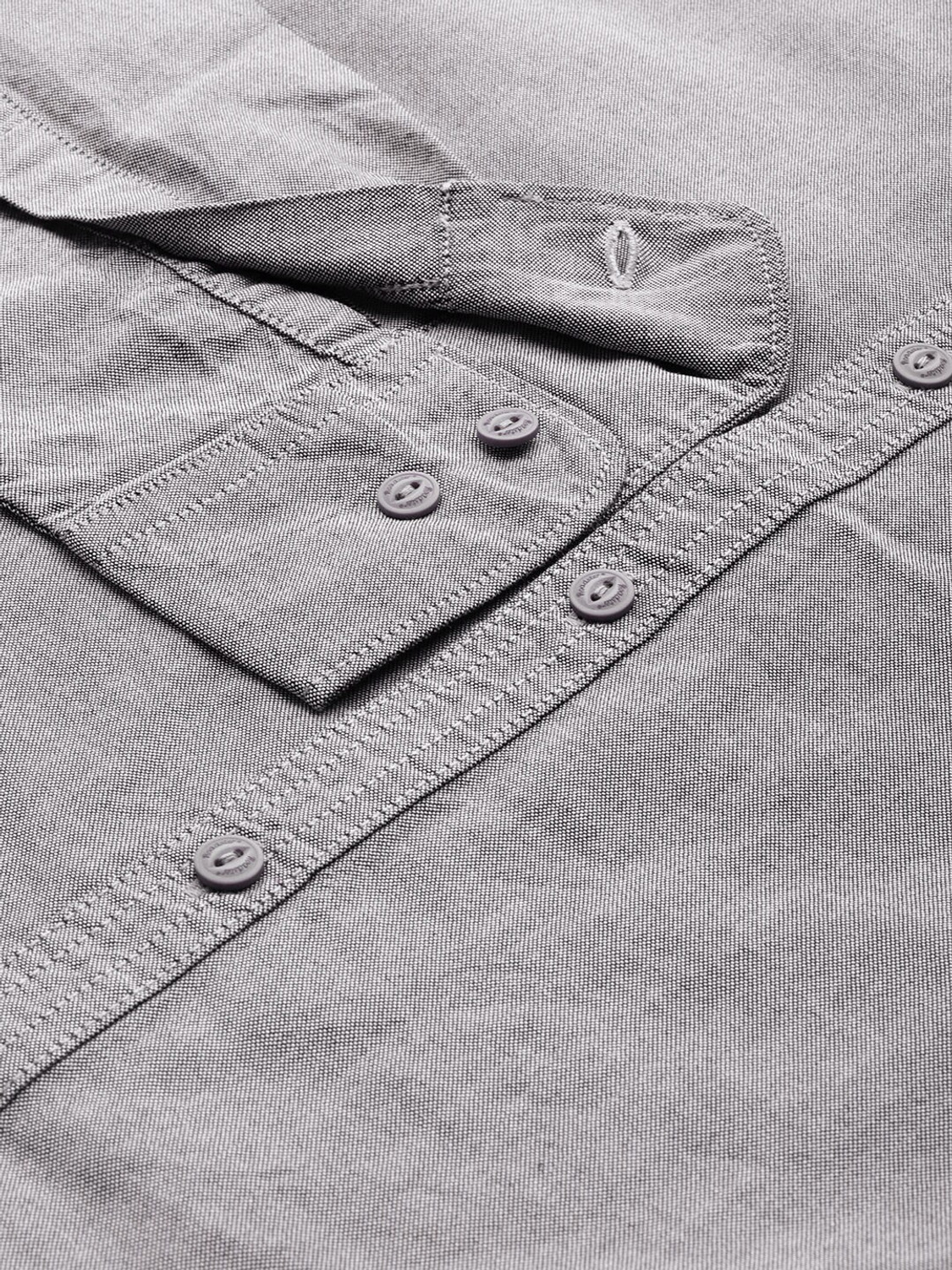 Image of Roadster Men Regular Fit Solid Spread Collar Casual Shirt
