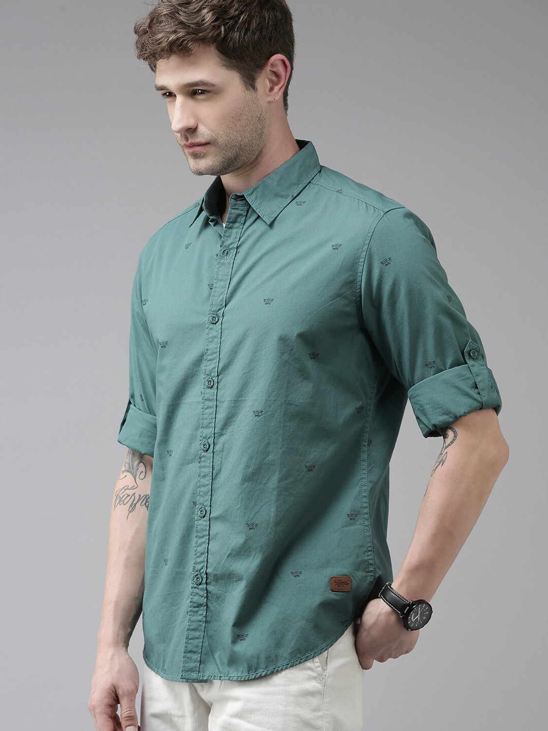Image of Roadster Men Printed Casual Green Shirt