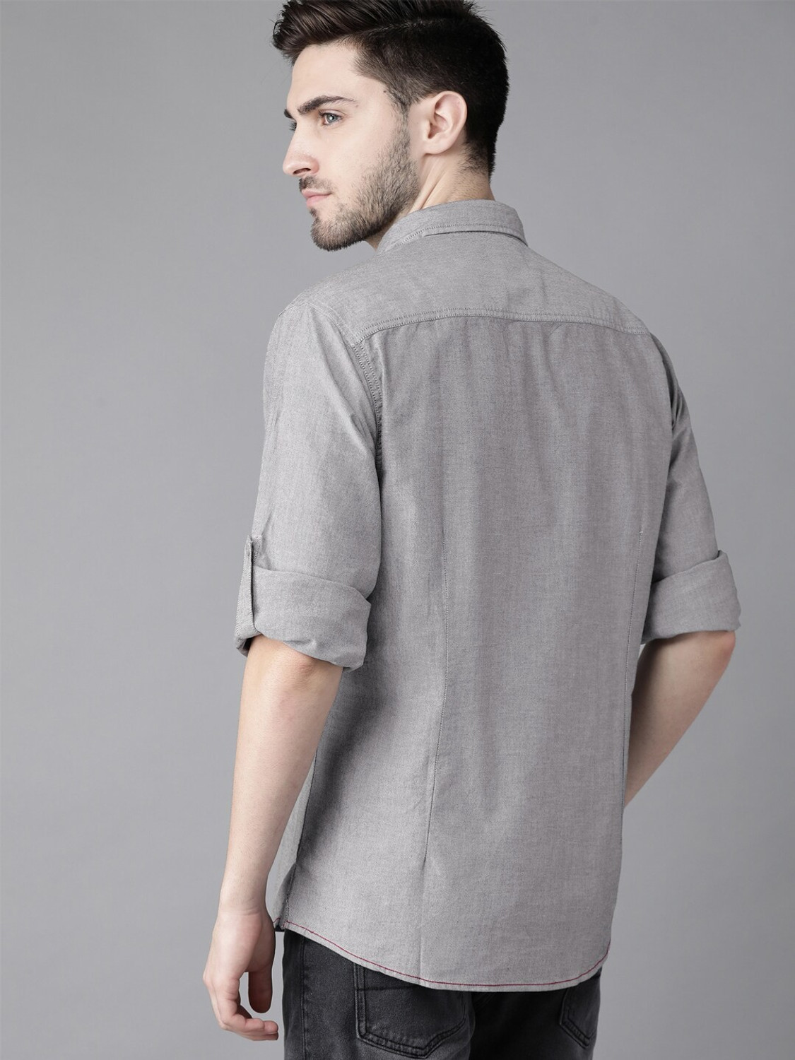 Image of Roadster Men Regular Fit Solid Spread Collar Casual Shirt