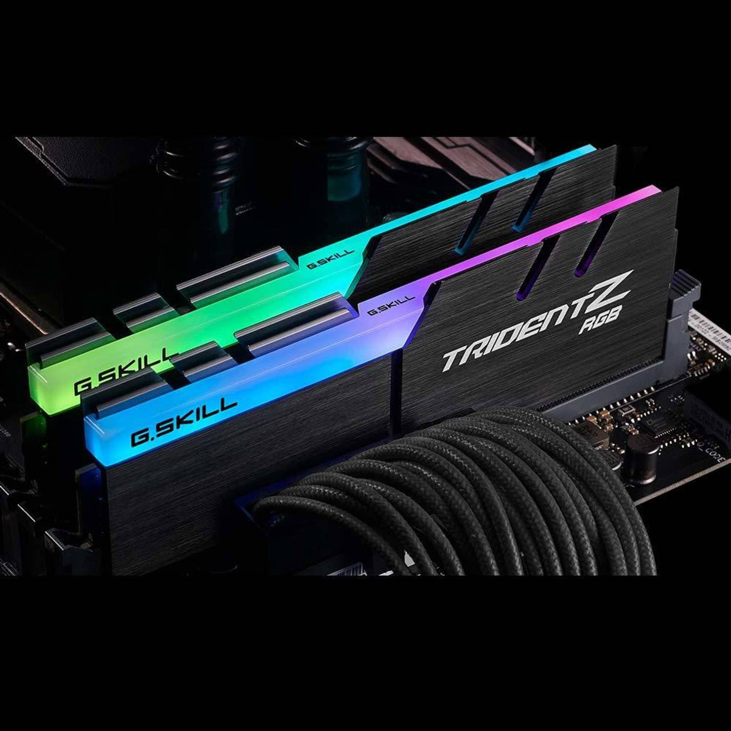 G.Skill Trident DDR4 16 GB (Dual Channel) PC SDRAM (F4-3200C16D
