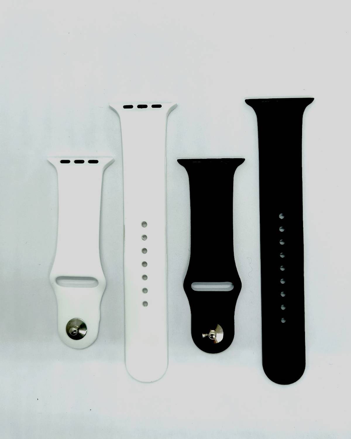 BLACK LOVIES 42/44/45 mm Smartwatch Strap Compatible with Appl Watch Series 7/6/5/4/3/2/1/SE 44 mm Silicone Watch Strap