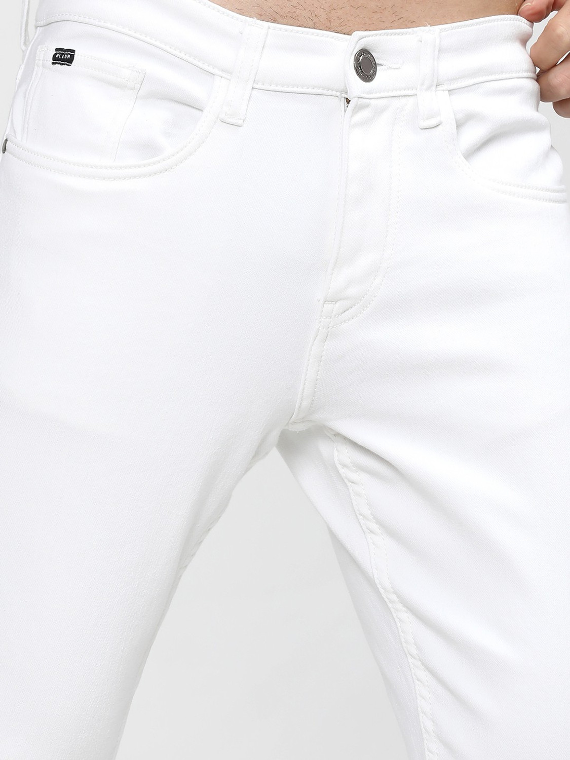Image of HIGHLANDER Tapered Fit Men White Jeans
