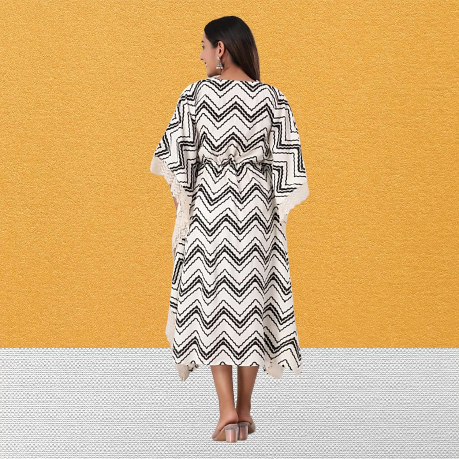 Image of Wawlooks Women Geometric Print Flared Kurta