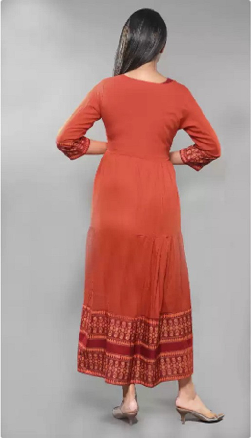 Image of Pranshi Women Embroidered Anarkali Kurta