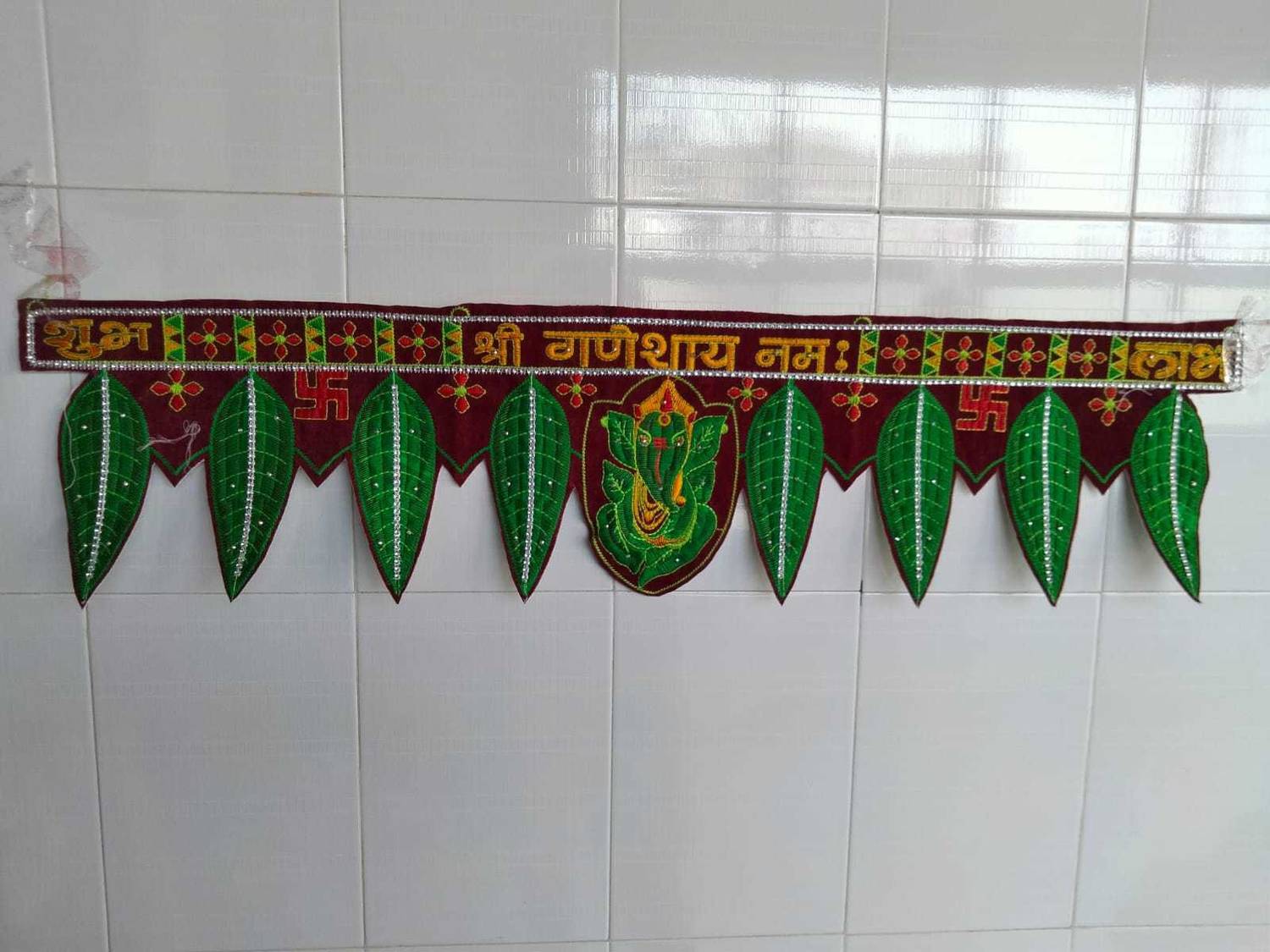 ALFA CREATION Asopalav With Less stitches Handmade Toran for Door,37" inc,Medium Toran