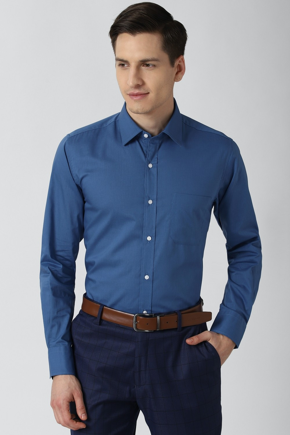Image of PETER ENGLAND Men Solid Formal Dark Blue Shirt