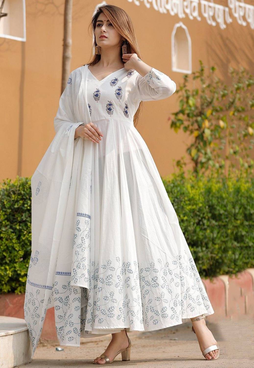 SkyAsia Women Printed Pure Cotton Anarkali Kurta With Attached Du