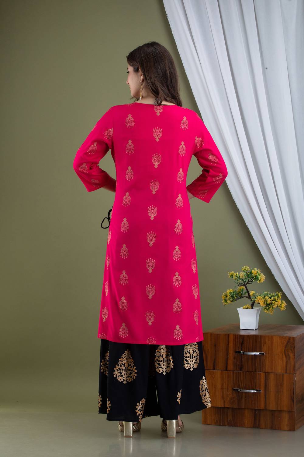 NOORIEN Women Kurta Sharara Set - Image 2