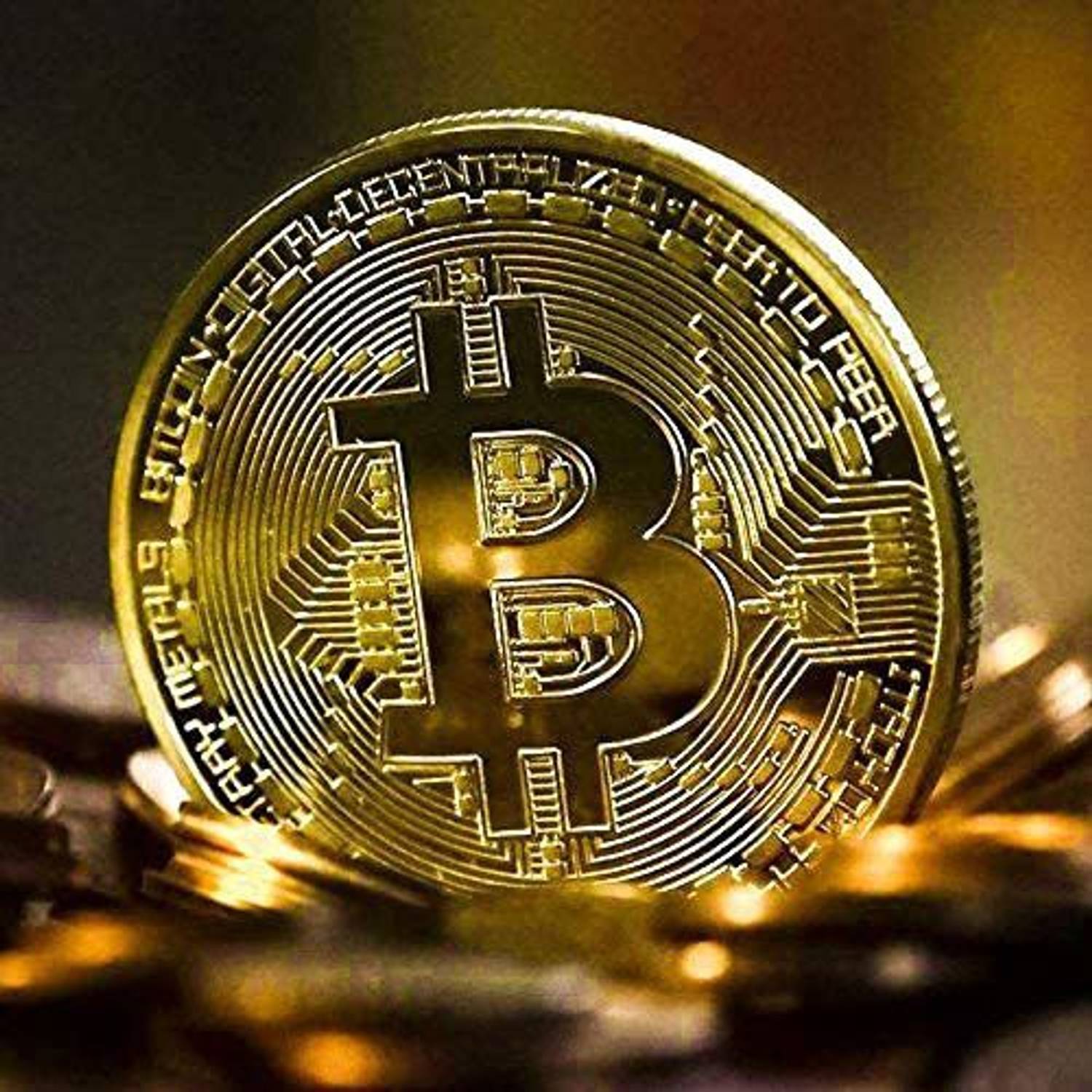 Mridshala Bitcoin With Stand (BTC.Gold.) Decorative Showpiece - 4 cm Price  in India - Buy Mridshala Bitcoin With Stand (BTC.Gold.) Decorative  Showpiece - 4 cm online at Flipkart.com