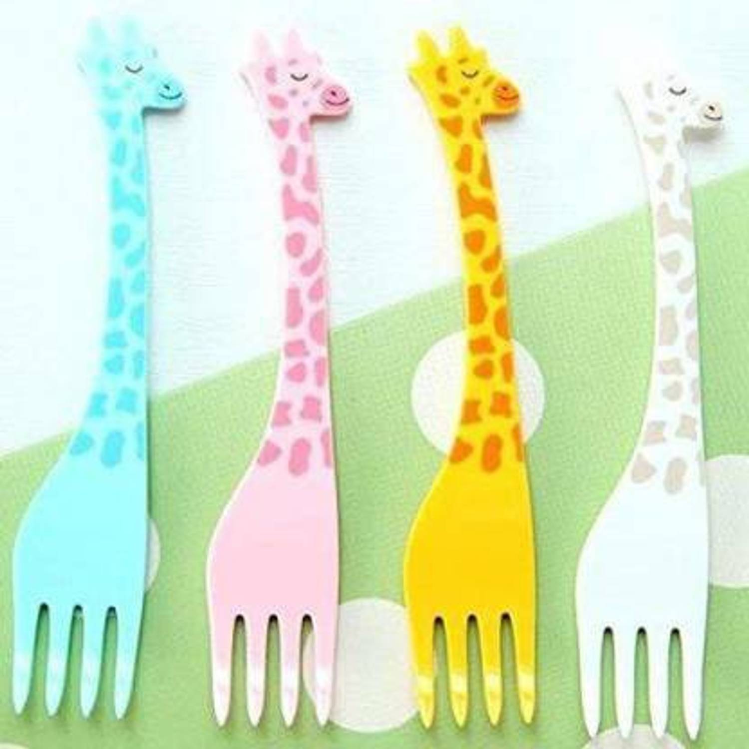 BONBURY Giraffe Shape Fruit Fork Set Cartoon Animal Salad Forks Cake Fruit Forks Disposable Plastic Serving Fork Set