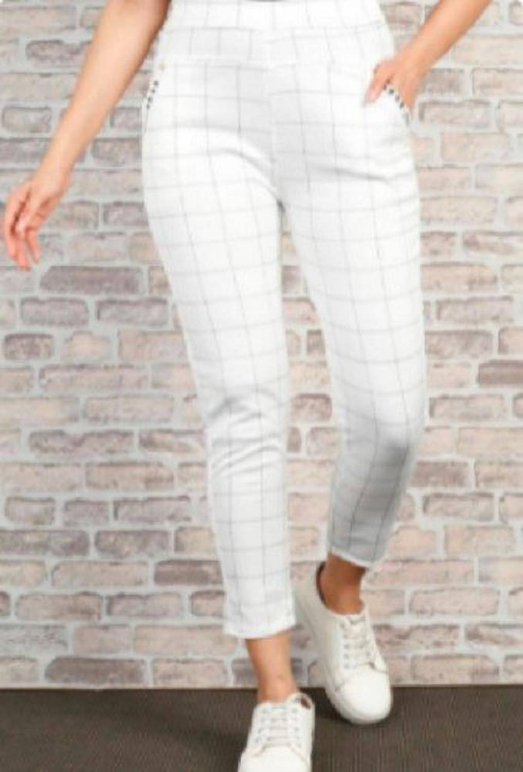 4M SALES Regular Fit Women White Trousers
